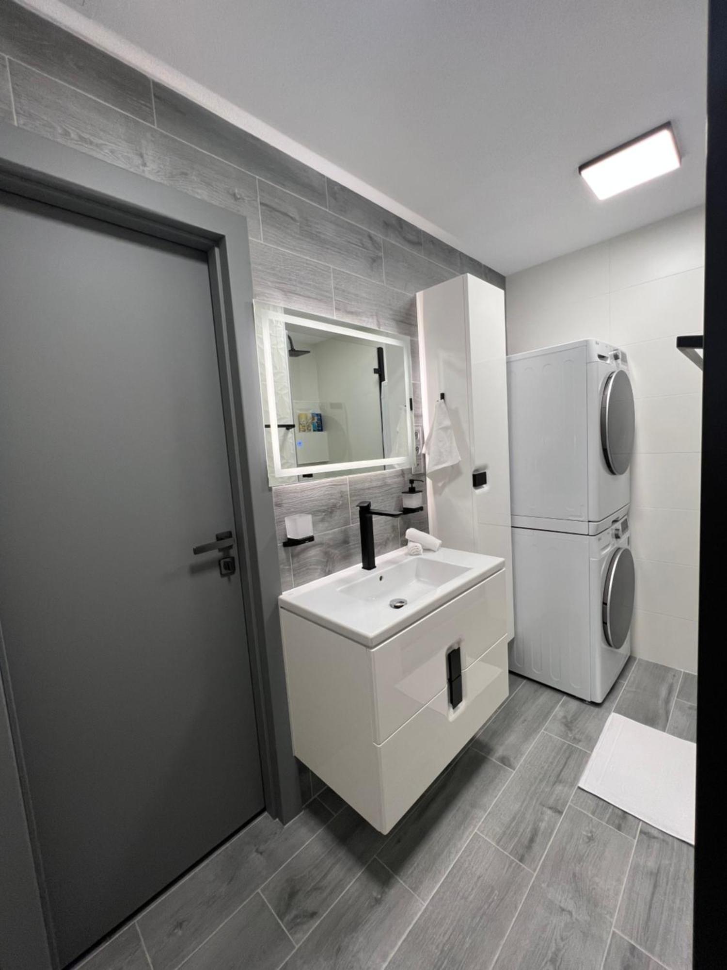 Apartman Piccoladuo V Banskej Bystrici Банська Бистриця Екстер'єр фото